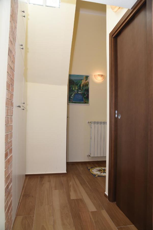 Casa Masuccio Διαμέρισμα Σαλέρνο Εξωτερικό φωτογραφία